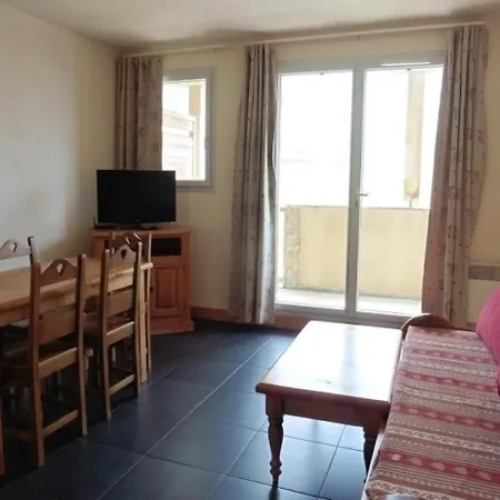 Hameau De Balestas Mp 10 *